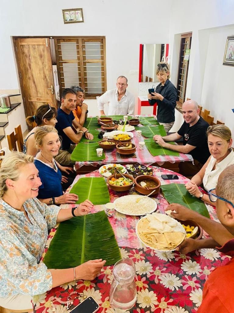 Green Island Homestay Riverside Кожикоде Экстерьер фото
