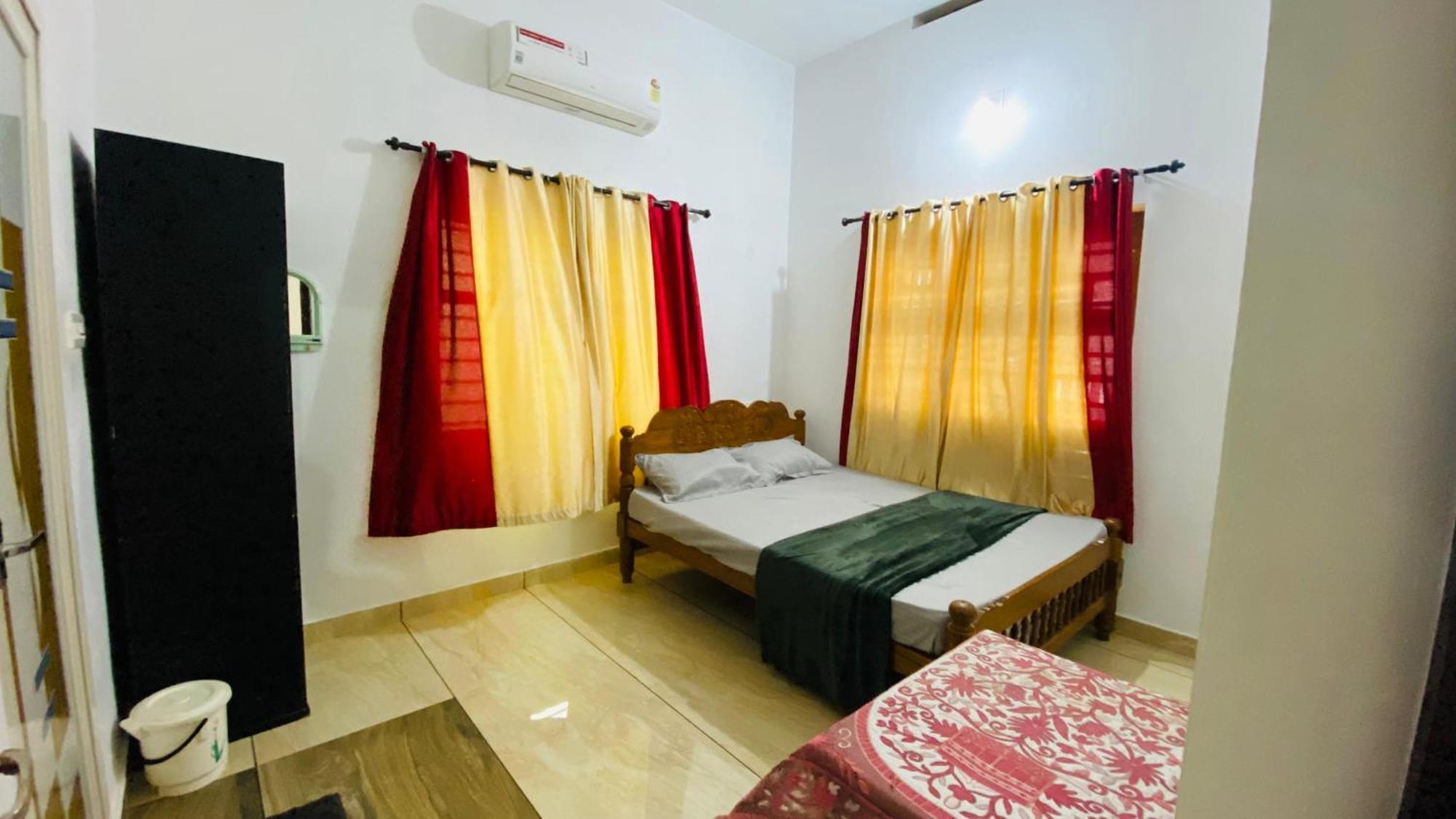 Green Island Homestay Riverside Кожикоде Экстерьер фото